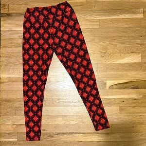 Lularoe Red and Black Geometric Leggings One Size